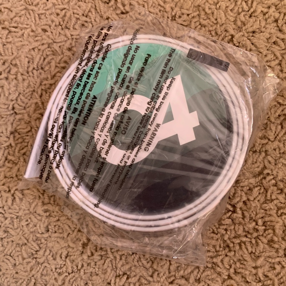 Brand new c4 belt